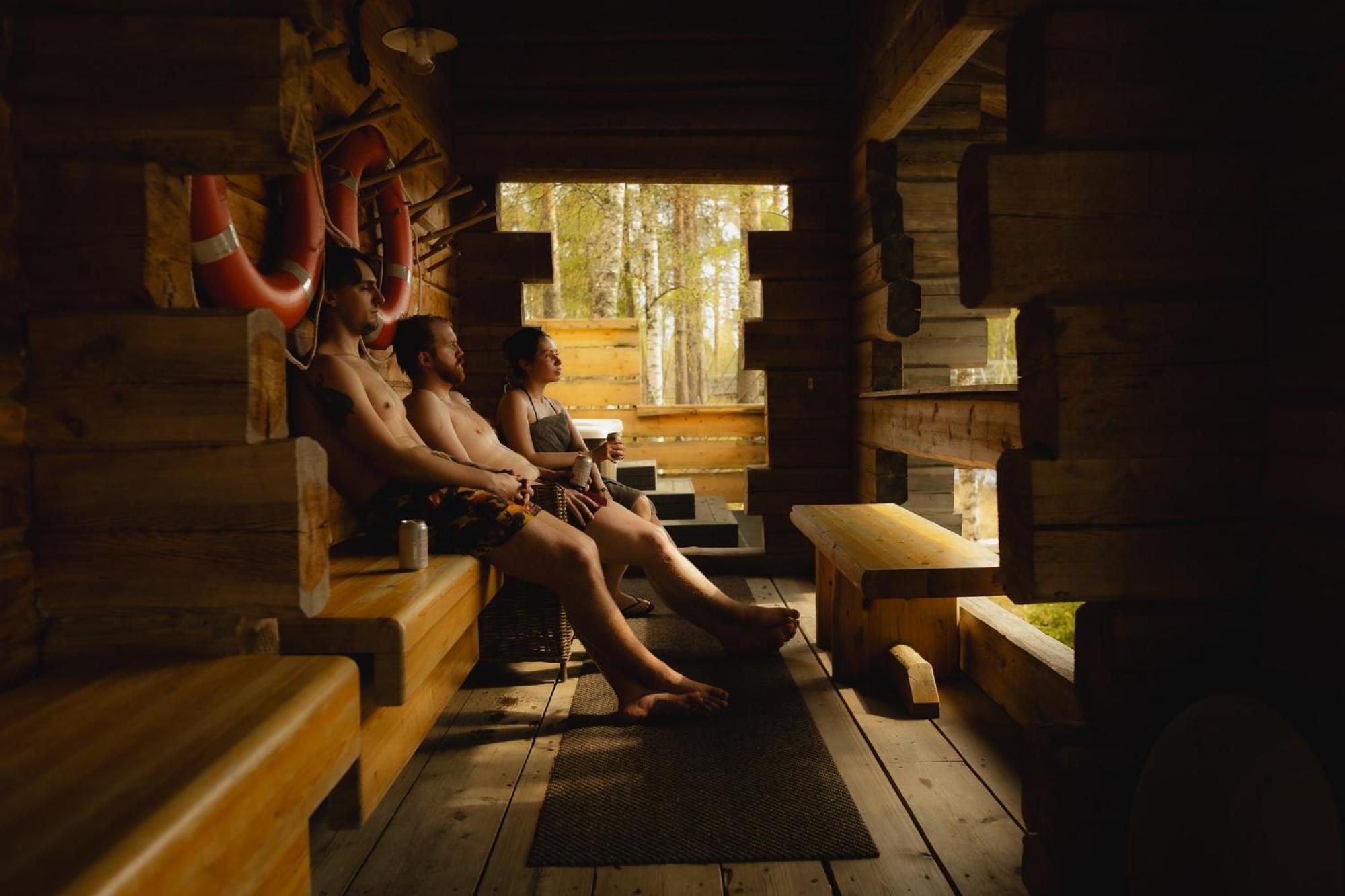 Vaattunki Wilderness Resort Rovaniemi Eksteriør billede