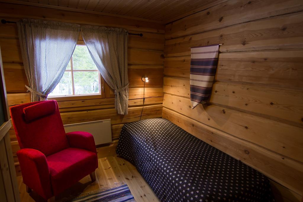 Vaattunki Wilderness Resort Rovaniemi Værelse billede